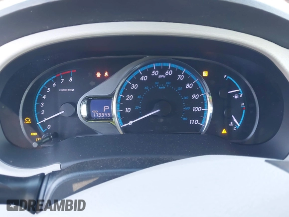✅ 2011 Toyota Sienna XLE • VIN: 5TDDK3DC4BS022231 • Lot: 45289728. Wystawiony na IAAI z przebiegiem 179 949 mil. Bezpłatny archiwum sprzedaży aukcyjnych z USA i szczegółowy raport historii pojazdu na DreamBid. Zdjęcie 7.