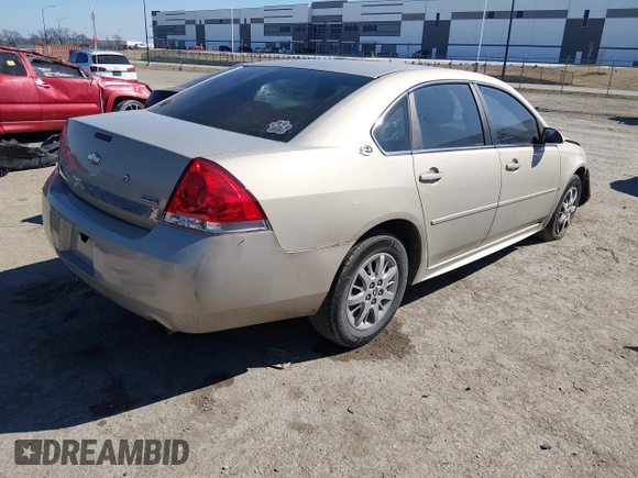 ✅ 2009 Chevrolet Impala Police Police • VIN: 2G1WS57MX91312556 • Lot: 44485089. Wystawiony na IAAI z przebiegiem 142 770 mil. Bezpłatny archiwum sprzedaży aukcyjnych z USA i szczegółowy raport historii pojazdu na DreamBid. Zdjęcie 4.