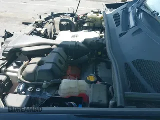 ✅ 2013 Toyota Highlander Limited • VIN: JTEDC3EH5D2013275 • Lot: 42554477. Wystawiony na IAAI z przebiegiem 161 252 mil. Bezpłatny archiwum sprzedaży aukcyjnych z USA i szczegółowy raport historii pojazdu na DreamBid. Zdjęcie 24.