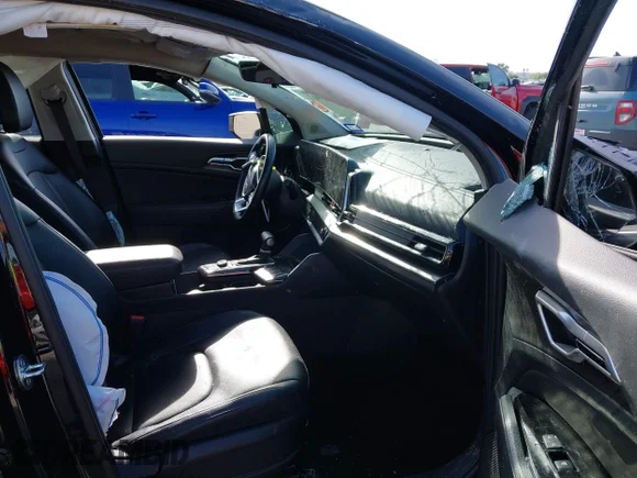 ✅ 2025 Kia Sportage EX • VIN: 5XYK33DF3SG269199 • Лот: 45018594. Опубликован ранее на IAAI с пробегом 24 834 миль. Бесплатный доступ к архиву аукционных продаж из США и подробный отчёт об истории автомобиля на DreamBid. Изображение 5.