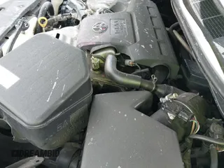 ✅ 2017 Toyota Camry XLE • VIN: 4T1BF1FK2HU315744 • Lot: 43617088. Listed on IAAI with 184,200 mi. Free auction sales archive from the USA and detailed vehicle history report at DreamBid. Image 19.