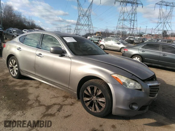 ✅ 2011 Infiniti M • VIN: JN1BY1ARXBM371198 • Лот: 39194226. Опубліковано раніше на IAAI з пробігом Не вказано. Безкоштовний доступ до архіву аукціонних продажів зі США та докладний звіт про історію автомобіля на DreamBid. Зображення 1.