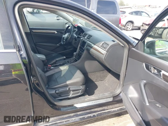 ✅ 2017 Volkswagen Passat • VIN: 1VWHM7A37HC048482 • Lot: 41823233. Listed on IAAI with 112,632 mi. Free auction sales archive from the USA and detailed vehicle history report at DreamBid. Image 5.