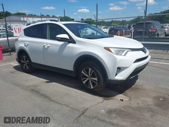 ✅ 2017 Toyota RAV4 XLE • VIN: JTMRFREVXHJ704436 • Lot: 45359230. Wystawiony na IAAI z przebiegiem 183 629 mil. Bezpłatny archiwum sprzedaży aukcyjnych z USA i szczegółowy raport historii pojazdu na DreamBid. Zdjęcie 1.