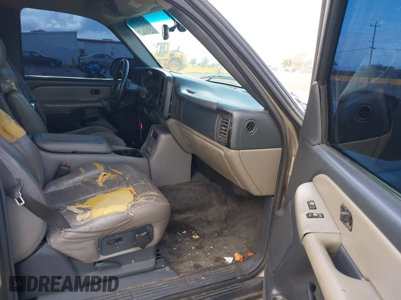 ✅ 2000 Chevrolet Tahoe LS • VIN: 1GNEC13T5YJ108295 • Лот: 43394360. Опубліковано раніше на IAAI з пробігом Не вказано. Безкоштовний доступ до архіву аукціонних продажів зі США та докладний звіт про історію автомобіля на DreamBid. Зображення 5.