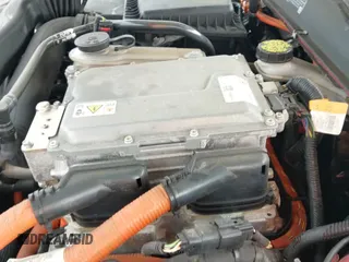 ✅ 2016 Ford Fusion Titanium • VIN: 3FA6P0SU0GR103764 • Лот: 42623330. Опубликован ранее на IAAI с пробегом 86 546 миль. Бесплатный доступ к архиву аукционных продаж из США и подробный отчёт об истории автомобиля на DreamBid. Изображение 24.