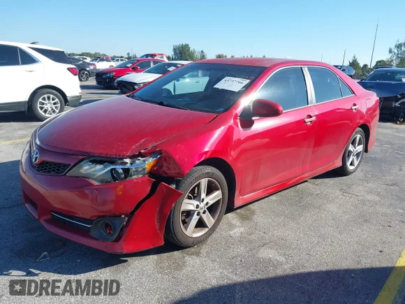 ✅ 2014 Toyota Camry LE • VIN: 4T1BF1FK2EU803037 • Lot: 43737766. Wystawiony na IAAI z przebiegiem 93 348 mil. Bezpłatny archiwum sprzedaży aukcyjnych z USA i szczegółowy raport historii pojazdu na DreamBid. Zdjęcie 2.
