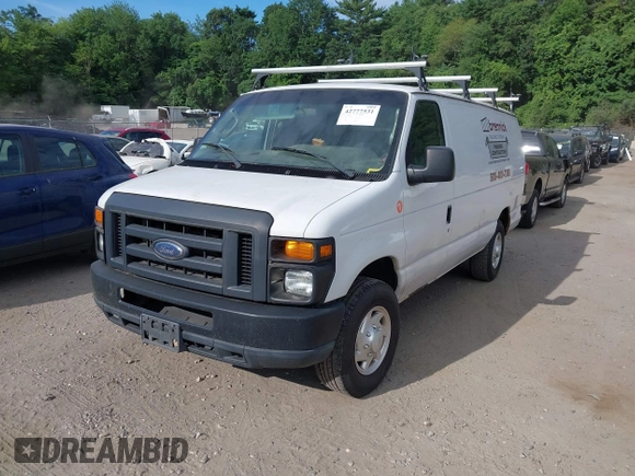✅ 2013 Ford Econoline Cargo Commercial • VIN: 1FTNS2EW1DDB05203 • Lot: 42777531. Wystawiony na IAAI z przebiegiem 218 285 mil. Bezpłatny archiwum sprzedaży aukcyjnych z USA i szczegółowy raport historii pojazdu na DreamBid. Zdjęcie 2.
