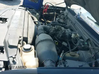 ✅ 2002 Ford F-150 XL • VIN: 1FTRX172X2NC02415 • Lot: 42949722. Listed on IAAI with Not provided. Free auction sales archive from the USA and detailed vehicle history report at DreamBid. Image 17.