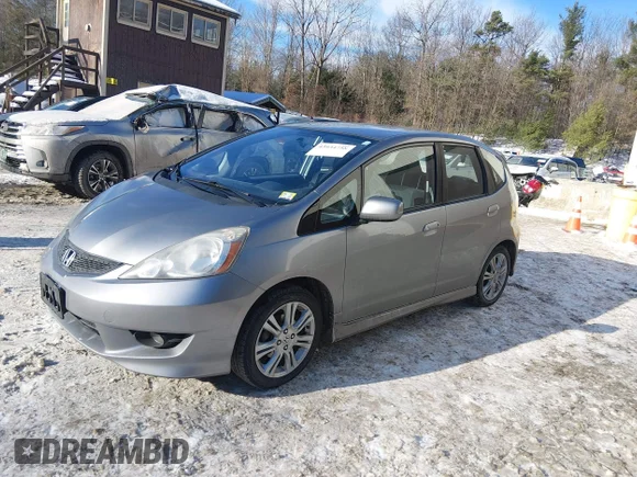 ✅ 2010 Honda Fit Sport • VIN: JHMGE8G40AC014194 • Lot: 43934758. Wystawiony na IAAI z przebiegiem 174 927 mil. Bezpłatny archiwum sprzedaży aukcyjnych z USA i szczegółowy raport historii pojazdu na DreamBid. Zdjęcie 2.