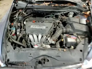 ✅ 2007 Honda Accord EX-L • VIN: 1HGCM56817A128863 • Lot: 83486854. Listed on Copart with 194,713 mi. Free auction sales archive from the USA and detailed vehicle history report at DreamBid. Image 13.