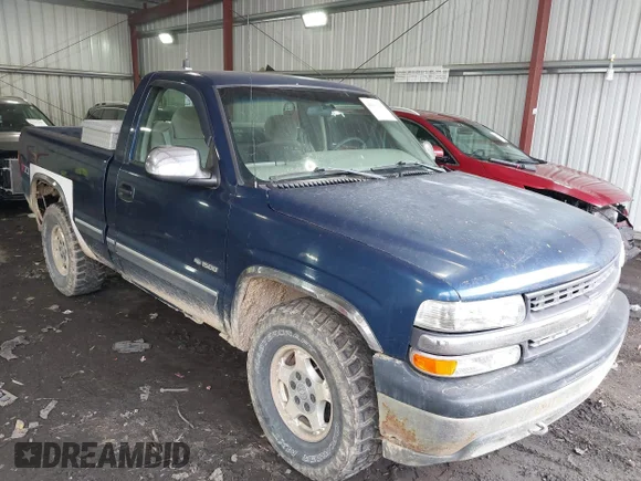 ✅ 2002 Chevrolet Silverado 1500 LS • VIN: 1GCEK14V22Z201375 • Лот: 44337199. Опубліковано раніше на IAAI з пробігом 270 058 миль. Безкоштовний доступ до архіву аукціонних продажів зі США та докладний звіт про історію автомобіля на DreamBid. Зображення 1.