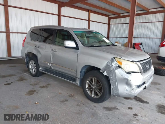 ✅ 2012 Lexus GX 460 • VIN: JTJBM7FX4C5047675 • Lot: 43034108. Wystawiony na IAAI z przebiegiem 163 541 mil. Bezpłatny archiwum sprzedaży aukcyjnych z USA i szczegółowy raport historii pojazdu na DreamBid. Zdjęcie 1.