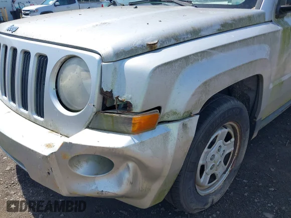 ✅ 2007 Jeep Patriot Sport • VIN: 1J8FF28W47D356864 • Lot: 45362363. Wystawiony na IAAI z przebiegiem 188 733 mil. Bezpłatny archiwum sprzedaży aukcyjnych z USA i szczegółowy raport historii pojazdu na DreamBid. Zdjęcie 6.