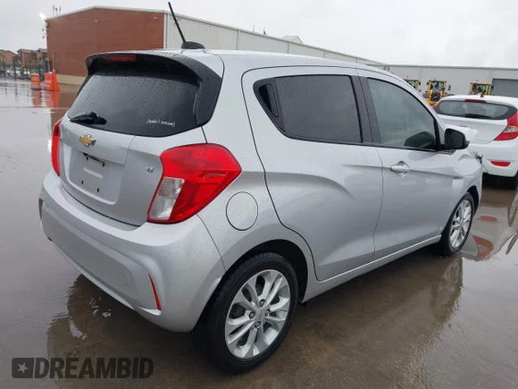 ✅ 2019 Chevrolet Spark LT • VIN: KL8CD6SA0KC804318 • Лот: 42728229. Опубліковано раніше на IAAI з пробігом 61 961 миль. Безкоштовний доступ до архіву аукціонних продажів зі США та докладний звіт про історію автомобіля на DreamBid. Зображення 4.
