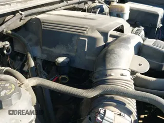 ✅ 2010 Chevrolet Silverado 1500 LT • VIN: 3GCRCSE02AG225245 • Lot: 43597712. Wystawiony na IAAI z przebiegiem 283 273 mil. Bezpłatny archiwum sprzedaży aukcyjnych z USA i szczegółowy raport historii pojazdu na DreamBid. Zdjęcie 18.