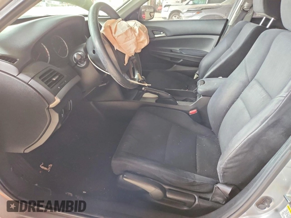 ✅ 2011 Honda Accord LX • VIN: 1HGCP2F30BA065886 • Lot: 77550915. Wystawiony na Copart z przebiegiem 114 022 mil. Bezpłatny archiwum sprzedaży aukcyjnych z USA i szczegółowy raport historii pojazdu na DreamBid. Zdjęcie 7.