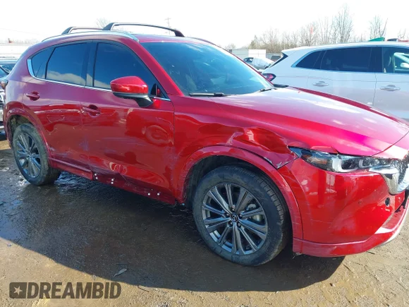 ✅ 2025 Mazda CX-5 Signature • VIN: JM3KFBXYXS0564960 • Lot: 44368788. Listed on IAAI with 8,433 mi. Free auction sales archive from the USA and detailed vehicle history report at DreamBid. Image 1.