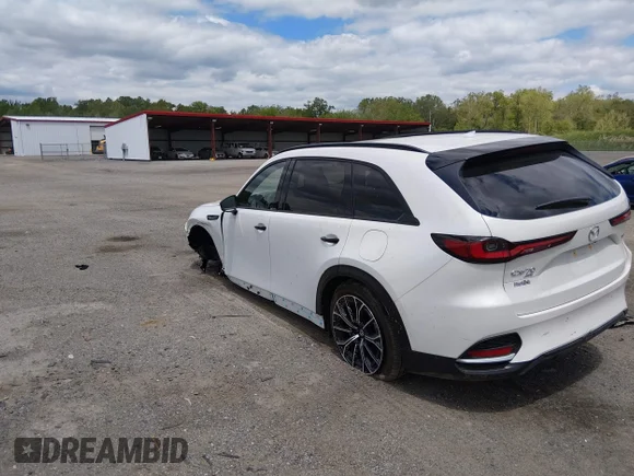 ✅ 2025 Mazda CX-70 Premium Plus • VIN: JM3KJEHA3S1133078 • Lot: 45126149. Wystawiony na IAAI z przebiegiem 2 333 mil. Bezpłatny archiwum sprzedaży aukcyjnych z USA i szczegółowy raport historii pojazdu na DreamBid. Zdjęcie 3.