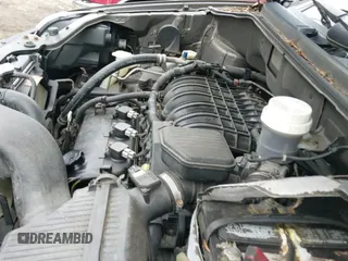 ✅ 2004 Mitsubishi Endeavor XLS • VIN: 4A4MM31S14E020556 • Lot: 41728756. Listed on IAAI with 166,051 mi. Free auction sales archive from the USA and detailed vehicle history report at DreamBid. Image 12.