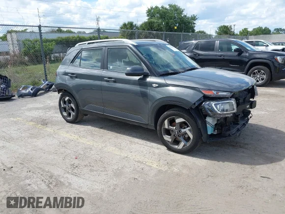 ✅ 2025 Hyundai Venue SEL • VIN: KMHRC8A38SU391511 • Lot: 44923008. Listed on IAAI with 25,473 mi. Free auction sales archive from the USA and detailed vehicle history report at DreamBid. Image 1.