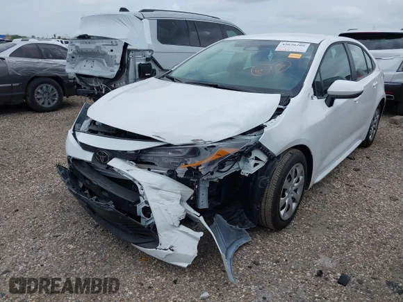 ✅ 2026 Toyota Corolla LE • VIN: 5YFB4MDE6TP397038 • Lot: 45036209. Wystawiony na IAAI z przebiegiem 14 339 mil. Bezpłatny archiwum sprzedaży aukcyjnych z USA i szczegółowy raport historii pojazdu na DreamBid. Zdjęcie 2.