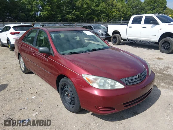 ✅ 2002 Toyota Camry XLE • VIN: JTDBF30K820039335 • Lot: 45609367. Wystawiony na IAAI z przebiegiem 217 611 mil. Bezpłatny archiwum sprzedaży aukcyjnych z USA i szczegółowy raport historii pojazdu na DreamBid. Zdjęcie 1.