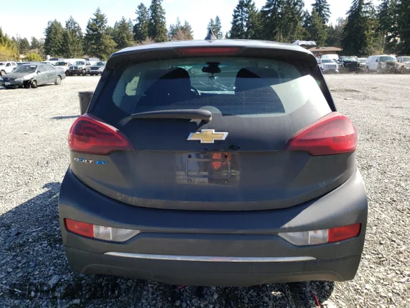 ✅ 2018 Chevrolet Bolt EV LT • VIN: 1G1FW6S0XJ4108802 • Lot: 46409923. Listed on Copart with 41,737 mi. Free auction sales archive from the USA and detailed vehicle history report at DreamBid. Image 6.