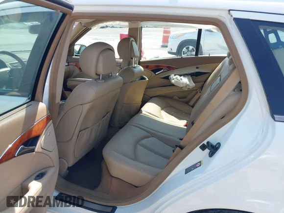✅ 2007 Mercedes-Benz E 350 • VIN: WDBUH87X67X223168 • Лот: 43222961. Опубликован ранее на IAAI с пробегом 80 545 миль. Бесплатный доступ к архиву аукционных продаж из США и подробный отчёт об истории автомобиля на DreamBid. Изображение 8.