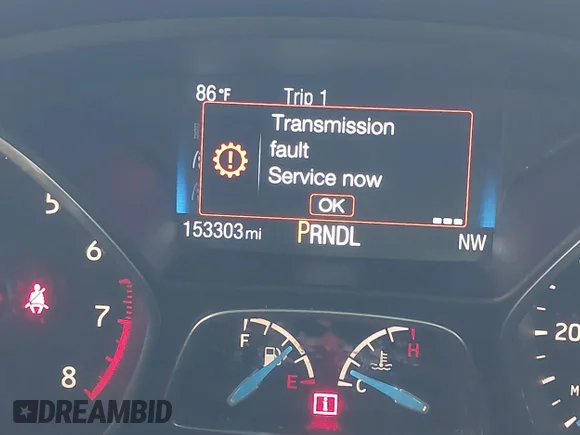 ✅ 2015 Ford Focus SE • VIN: 1FADP3F22FL283263 • Lot: 45428673. Wystawiony na IAAI z przebiegiem 153 303 mil. Bezpłatny archiwum sprzedaży aukcyjnych z USA i szczegółowy raport historii pojazdu na DreamBid. Zdjęcie 7.