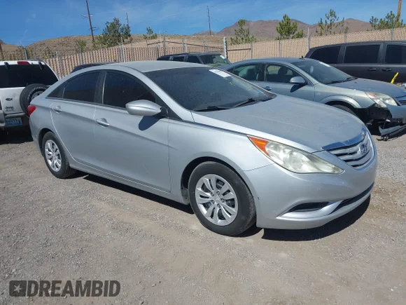 ✅ 2011 Hyundai Sonata GLS • VIN: 5NPEB4AC6BH048754 • Lot: 45530403. Wystawiony na IAAI z przebiegiem 180 966 mil. Bezpłatny archiwum sprzedaży aukcyjnych z USA i szczegółowy raport historii pojazdu na DreamBid. Zdjęcie 1.