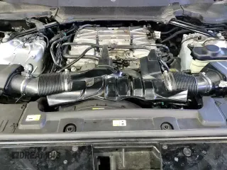 ✅ 2018 Land Rover Range Rover • VIN: SALGS2RE2JA390641 • Lot: 92917545. Wystawiony na Copart z przebiegiem 40 304 mil. Bezpłatny archiwum sprzedaży aukcyjnych z USA i szczegółowy raport historii pojazdu na DreamBid. Zdjęcie 14.