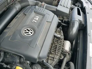 ✅ 2015 Volkswagen Passat S • VIN: 1VWAT7A38FC102809 • Lot: 43499026. Wystawiony na IAAI z przebiegiem 183 811 mil. Bezpłatny archiwum sprzedaży aukcyjnych z USA i szczegółowy raport historii pojazdu na DreamBid. Zdjęcie 13.