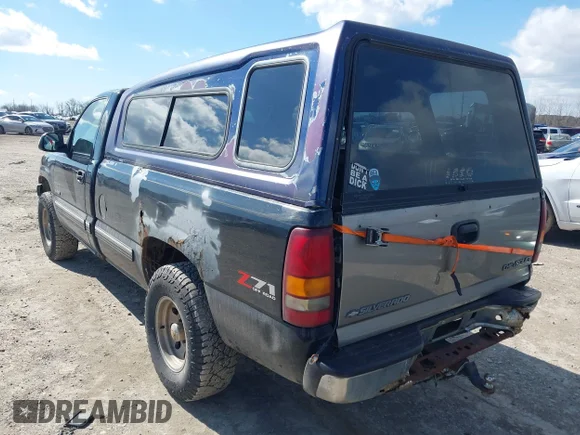✅ 2002 Chevrolet Silverado 1500 LS • VIN: 1GCEK14T12Z215735 • Lot: 44422066. Wystawiony na IAAI z przebiegiem 274 330 mil. Bezpłatny archiwum sprzedaży aukcyjnych z USA i szczegółowy raport historii pojazdu na DreamBid. Zdjęcie 3.