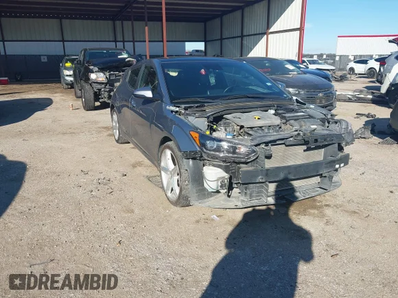 ✅ 2019 Hyundai Veloster 2.0 • VIN: KMHTG6AFXKU015885 • Lot: 43786130. Wystawiony na IAAI z przebiegiem 83 830 mil. Bezpłatny archiwum sprzedaży aukcyjnych z USA i szczegółowy raport historii pojazdu na DreamBid. Zdjęcie 1.