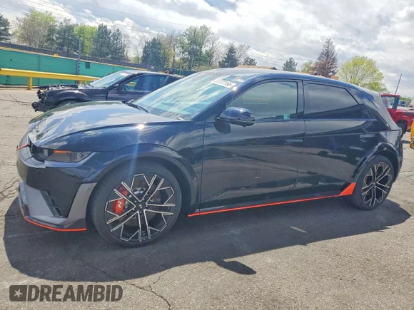 ✅ 2025 Hyundai Ioniq 5 • VIN: KM8KNDA81SU007973 • Лот: 51377166. Опубліковано раніше на Copart з пробігом 22 миль. Безкоштовний доступ до архіву аукціонних продажів зі США та докладний звіт про історію автомобіля на DreamBid. Зображення 1.