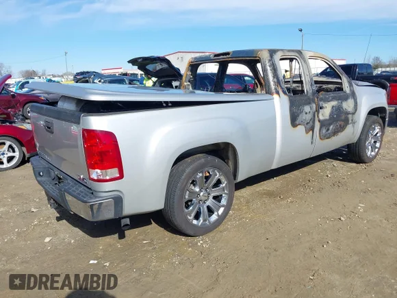 ✅ 2010 GMC Sierra 1500 SLE • VIN: 1GTSCVE0XAZ126496 • Lot: 41440246. Wystawiony na IAAI z przebiegiem Nie podano. Bezpłatny archiwum sprzedaży aukcyjnych z USA i szczegółowy raport historii pojazdu na DreamBid. Zdjęcie 4.