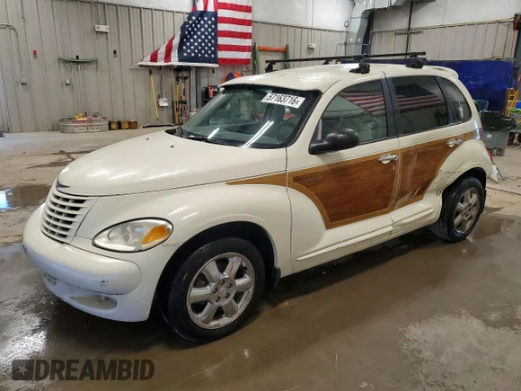 ✅ 2005 Chrysler PT Cruiser Limited • VIN: 3C8FY68805T625572 • Lot: 57163716. Wystawiony na Copart z przebiegiem 168 283 mil. Bezpłatny archiwum sprzedaży aukcyjnych z USA i szczegółowy raport historii pojazdu na DreamBid. Zdjęcie 1.