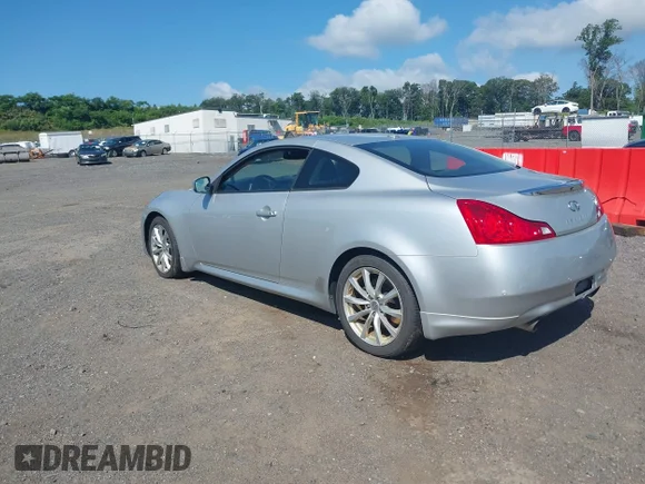 ✅ 2011 Infiniti G37 x • VIN: JN1CV6EL5BM262275 • Lot: 42797043. Listed on IAAI with 214,740 mi. Free auction sales archive from the USA and detailed vehicle history report at DreamBid. Image 3.
