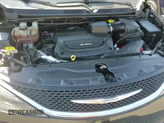 ✅ 2018 Chrysler Pacifica LX • VIN: 2C4RC1CG9JR274527 • Лот: 70929075. Опубликован ранее на Copart с пробегом 92 035 миль. Бесплатный доступ к архиву аукционных продаж из США и подробный отчёт об истории автомобиля на DreamBid. Изображение 14.