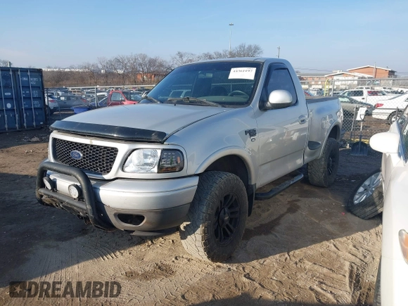 ✅ 2003 Ford F-150 • VIN: 2FTRF08L93CA37968 • Lot: 44361197. Wystawiony na IAAI z przebiegiem 174 197 mil. Bezpłatny archiwum sprzedaży aukcyjnych z USA i szczegółowy raport historii pojazdu na DreamBid. Zdjęcie 2.