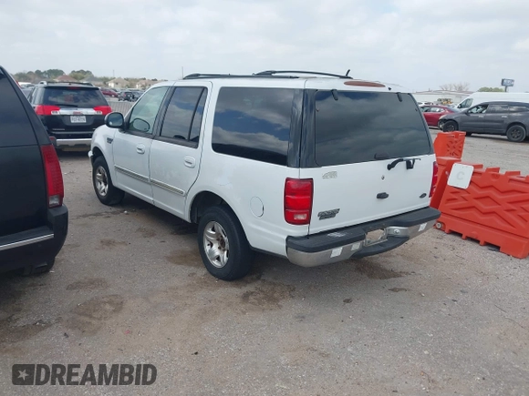 ✅ 1998 Ford Expedition XLT • VIN: 1FMRU17L9WLC28700 • Lot: 44491356. Wystawiony na IAAI z przebiegiem 214 708 mil. Bezpłatny archiwum sprzedaży aukcyjnych z USA i szczegółowy raport historii pojazdu na DreamBid. Zdjęcie 3.