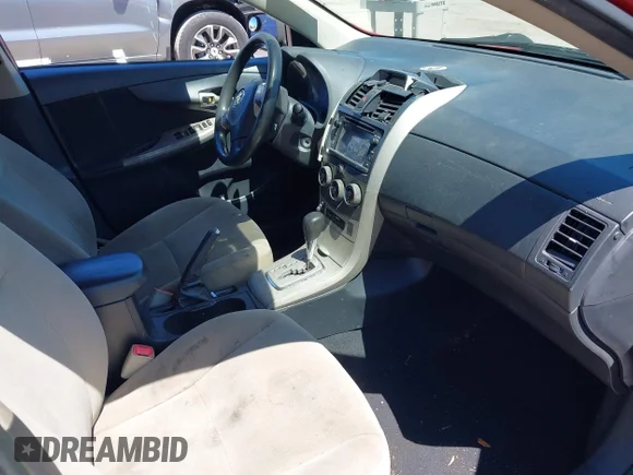✅ 2013 Toyota Corolla S • VIN: 2T1BU4EE0DC981550 • Лот: 44687142. Опубліковано раніше на IAAI з пробігом 246 036 миль. Безкоштовний доступ до архіву аукціонних продажів зі США та докладний звіт про історію автомобіля на DreamBid. Зображення 5.