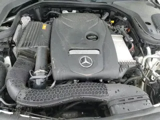 ✅ 2019 Mercedes-Benz E 300 • VIN: WDDZF4KB2KA560293 • Lot: 68718585. Wystawiony na Copart z przebiegiem 126 714 mil. Bezpłatny archiwum sprzedaży aukcyjnych z USA i szczegółowy raport historii pojazdu na DreamBid. Zdjęcie 13.