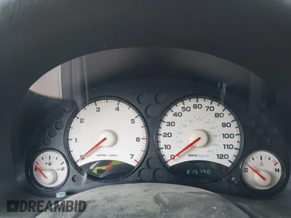 ✅ 2003 Jeep Liberty Sport • VIN: 1J4GK48K43W569256 • Lot: 39901479. Listed on IAAI with 215,790 mi. Free auction sales archive from the USA and detailed vehicle history report at DreamBid. Image 7.
