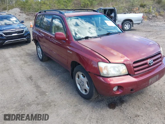 ✅ 2004 Toyota Highlander Limited • VIN: JTEEP21A240027979 • Lot: 44962188. Listed on IAAI with 135,729 mi. Free auction sales archive from the USA and detailed vehicle history report at DreamBid. Image 1.