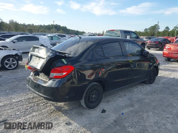 ✅ 2019 Mitsubishi Mirage ES • VIN: ML32F3FJ3KHF17201 • Лот: 41597131. Опубліковано раніше на IAAI з пробігом 110 654 миль. Безкоштовний доступ до архіву аукціонних продажів зі США та докладний звіт про історію автомобіля на DreamBid. Зображення 4.