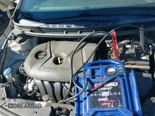 ✅ 2015 Kia Forte LX • VIN: KNAFK4A67F5340463 • Lot: 43613330. Wystawiony na IAAI z przebiegiem 182 759 mil. Bezpłatny archiwum sprzedaży aukcyjnych z USA i szczegółowy raport historii pojazdu na DreamBid. Zdjęcie 12.