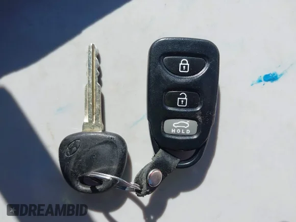 ✅ 2010 Hyundai Elantra GLS • VIN: KMHDU4AD9AU829220 • Lot: 44306567. Wystawiony na IAAI z przebiegiem 190 526 mil. Bezpłatny archiwum sprzedaży aukcyjnych z USA i szczegółowy raport historii pojazdu na DreamBid. Zdjęcie 11.