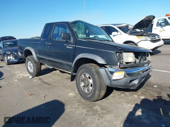 ✅ 1999 Nissan Frontier XE • VIN: 1N6ED26Y2XC306058 • Лот: 44122994. Опубликован ранее на IAAI с пробегом 383 836 миль. Бесплатный доступ к архиву аукционных продаж из США и подробный отчёт об истории автомобиля на DreamBid. Изображение 1.